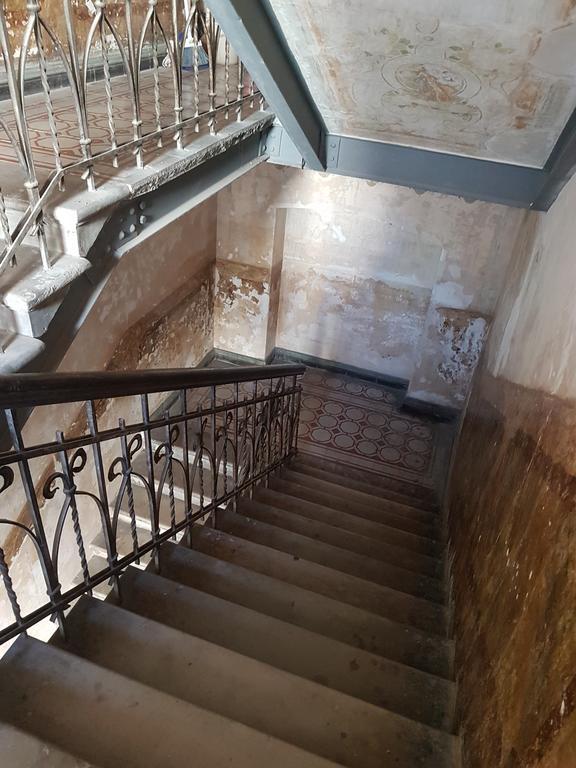 Apartament On Aghmashenebeli 26 第比利斯 外观 照片