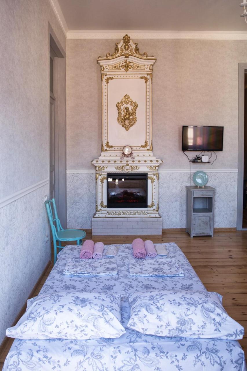 Apartament On Aghmashenebeli 26 第比利斯 外观 照片
