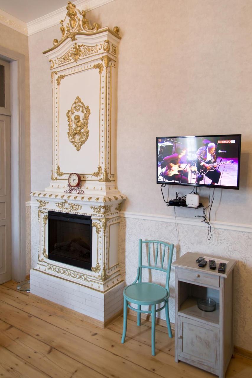 Apartament On Aghmashenebeli 26 第比利斯 外观 照片
