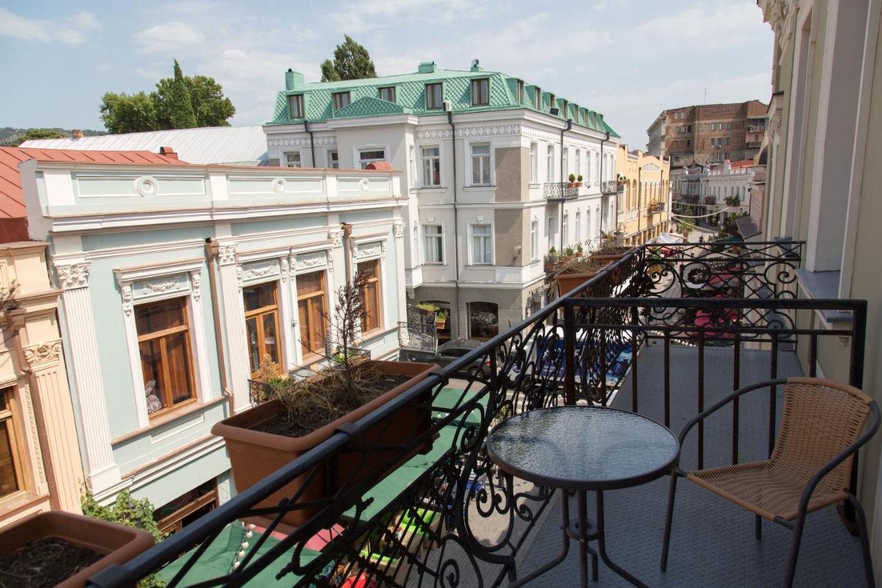 Apartament On Aghmashenebeli 26 第比利斯 外观 照片