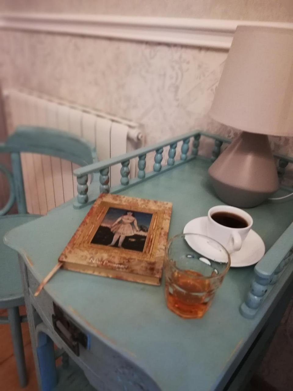 Apartament On Aghmashenebeli 26 第比利斯 外观 照片