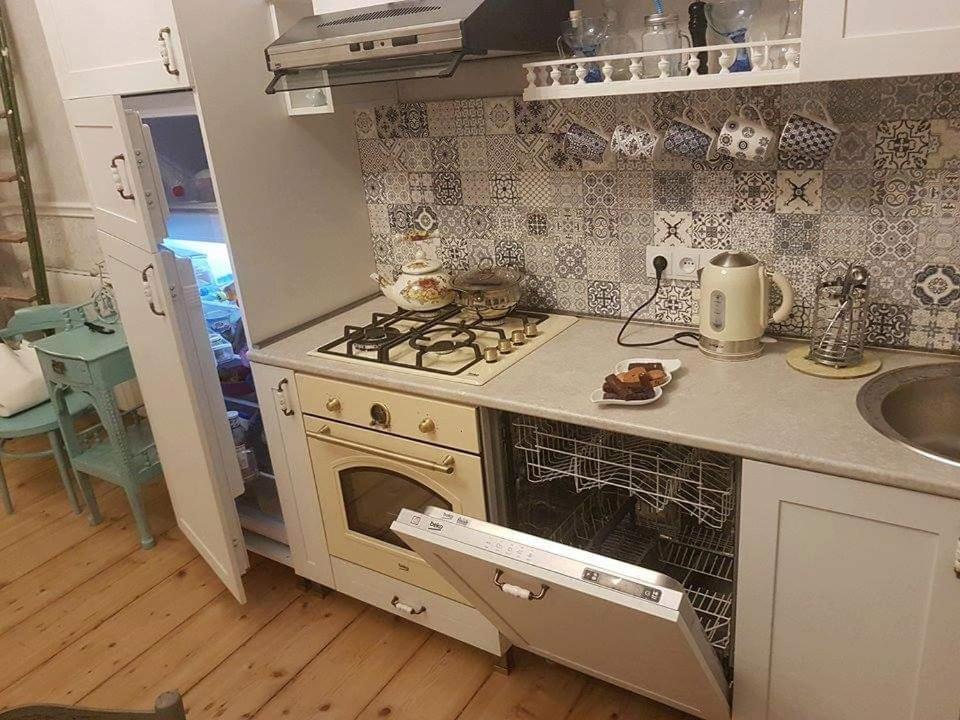 Apartament On Aghmashenebeli 26 第比利斯 外观 照片